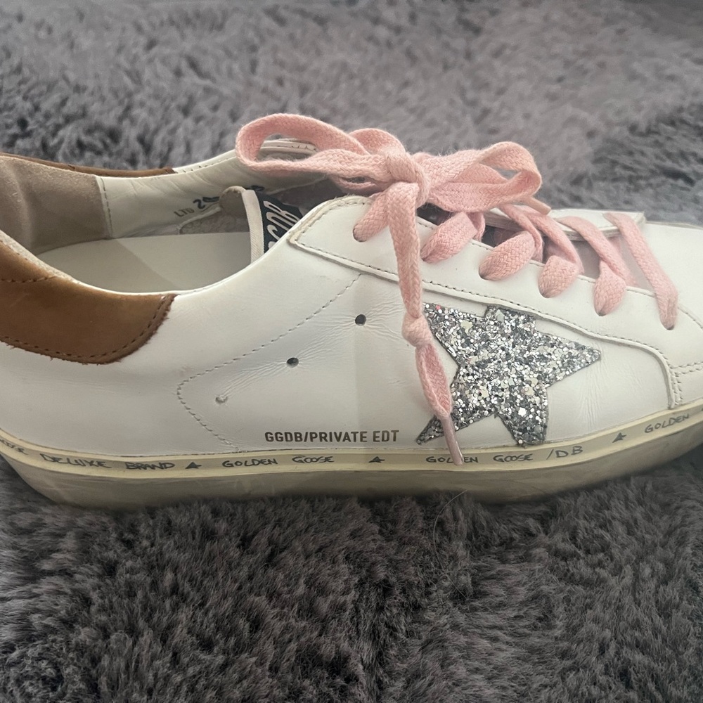 Golden Goose Women's Sneakers limited edition
